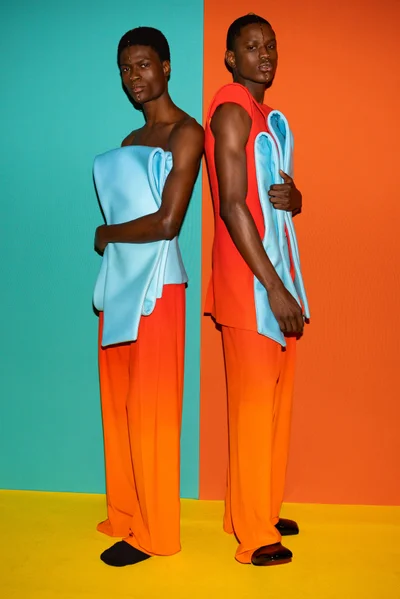 Look 12